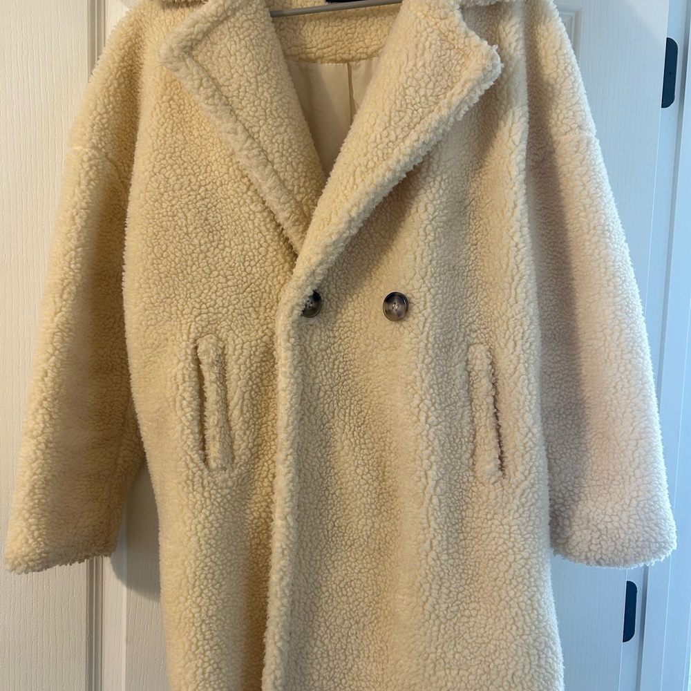 PrettyLittleThing Cream Teddy Jacket
